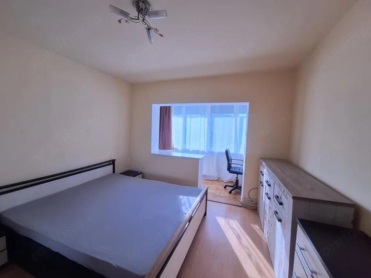 Apartament spatios - 3 camere - 2 bai - 67 mp - zona Lipovei - 13