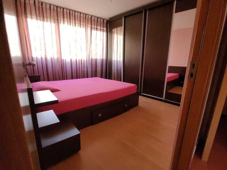 Apartament cu 2 camere decomandat în Drumul Taberei