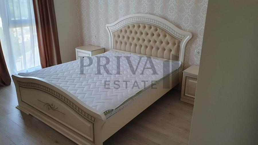 Apartament cu 2 camere decomandat, mobilat în Soarelui