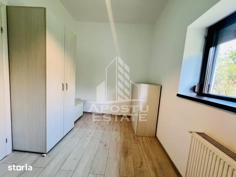 Spațiu comercial, de 120 mp, în Girocului
