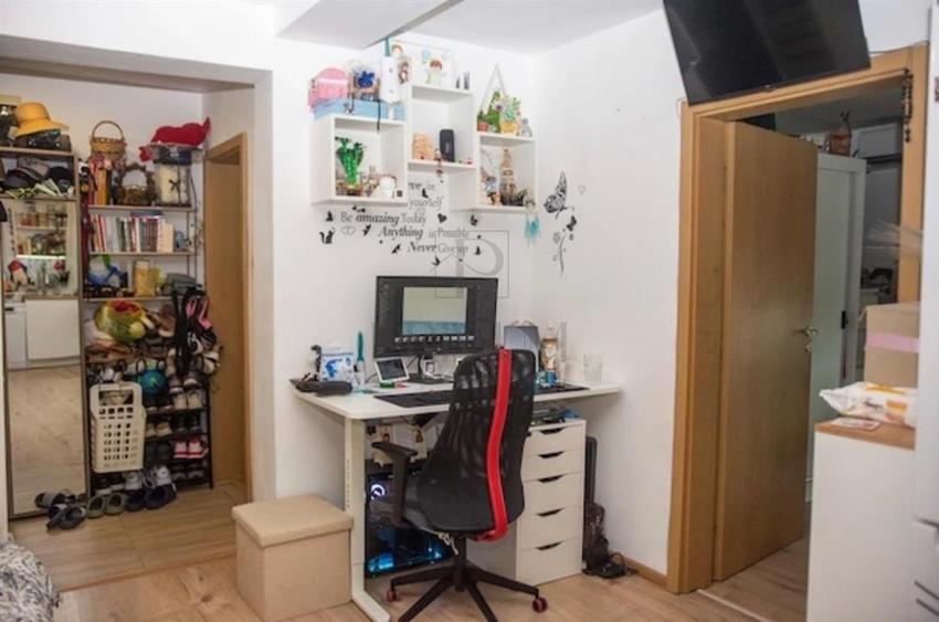 Apartament cu 2 camere semidecomandat, mobilat în Giroc