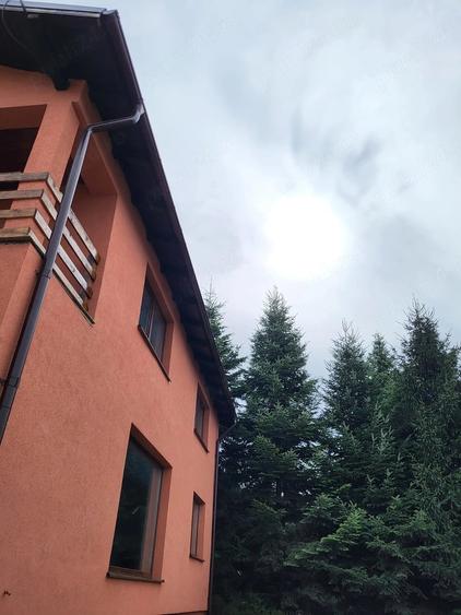 Casă cu 6 camere cu Teren 590 Mp în Bunloc