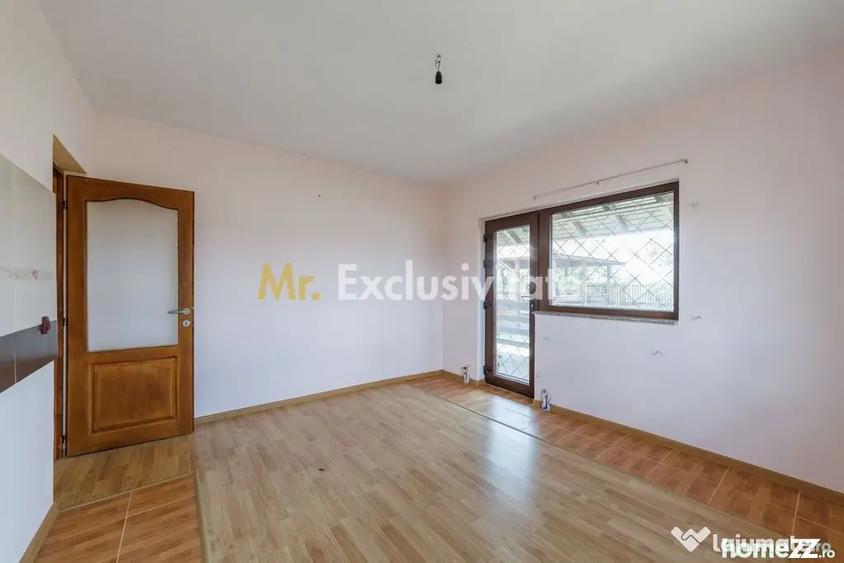 Casă cu 4 camere cu Teren 705 Mp în Central
