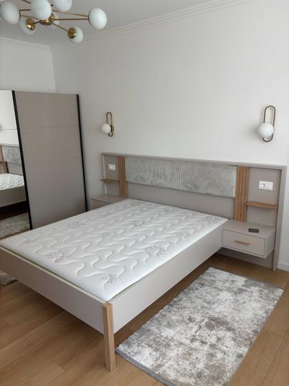 Apartament cu 4 camere decomandat în Copou