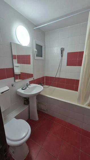Garsonieră semidecomandată în Costin Georgian