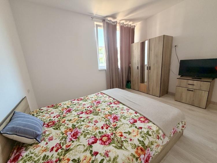 Apartament cu 3 camere decomandat, mobilat în Dumbrăvița
