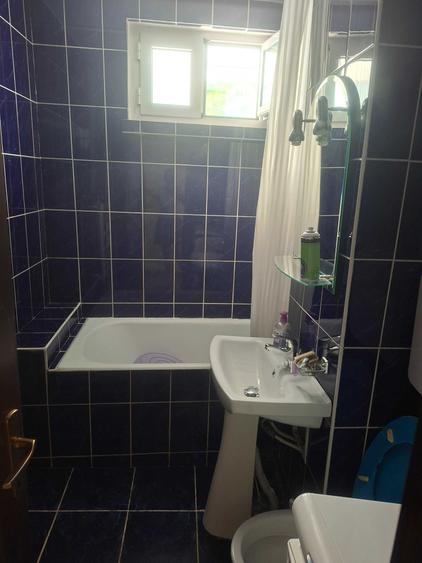 Apartament cu 2 camere decomandat în Mărăței
