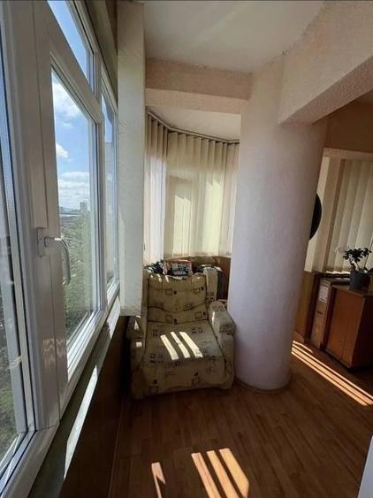 Apartament cu 3 camere decomandat în Bere