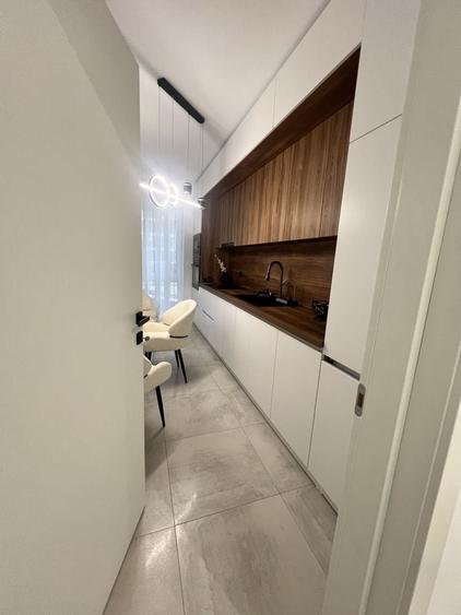 Apartament cu 2 camere decomandat în Exterior Vest