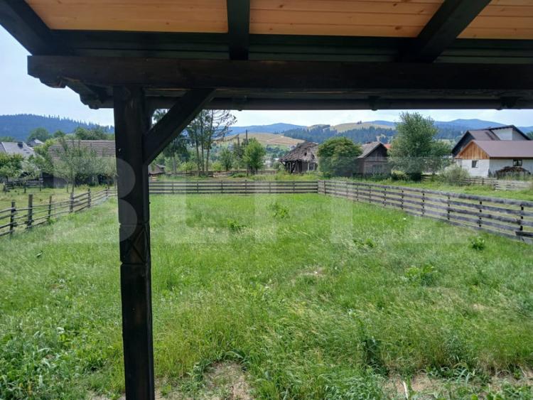 Casă cu 5 camere cu Teren 1675 Mp în Mănăstirea Humorului