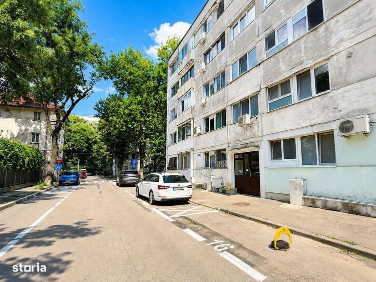 Apartament cu 2 camere semidecomandat în Eroii Revoluției
