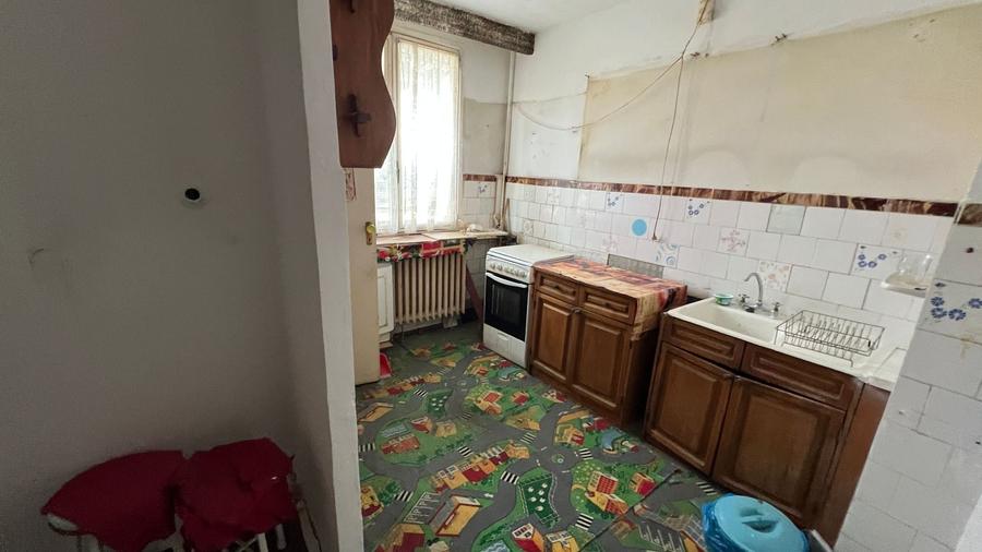 Apartament cu 2 camere decomandat în Drumul Taberei