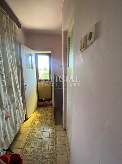 Casă individuală cu 3 camere cu Canalizare în Dâmbul Rotund