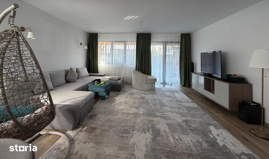 Casă cu 4 camere cu Teren 206 Mp în Odăi