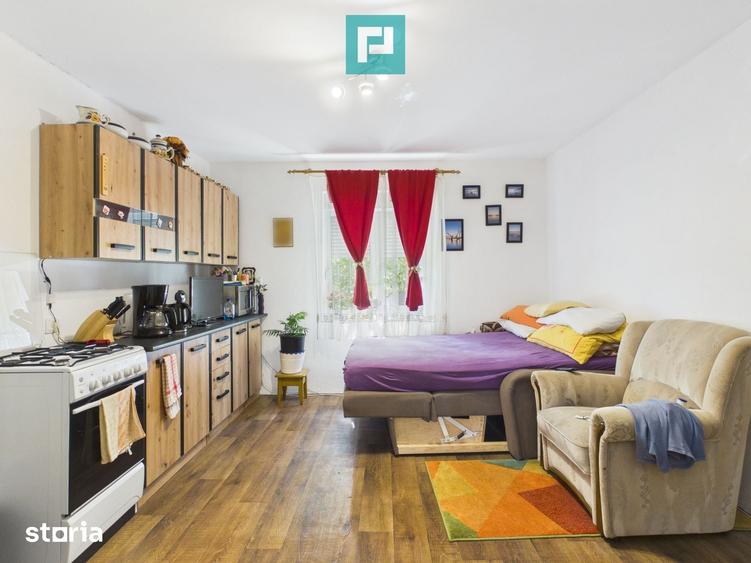 Casă cu 4 camere cu Teren 800 Mp în Mădăras