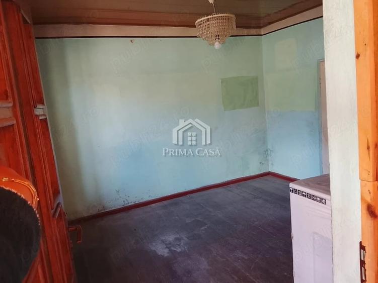 Casă cu Teren 700 Mp în Dealu Viei