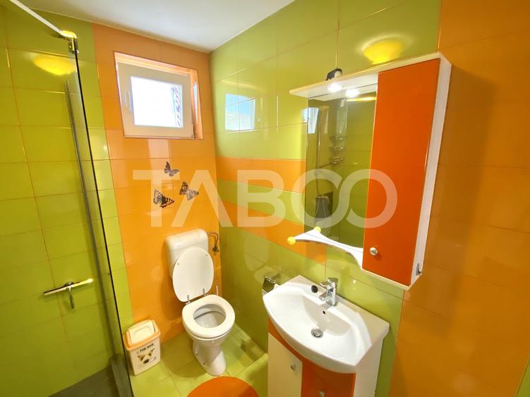 Apartament cu 3 camere decomandat, mobilat în Turnișor