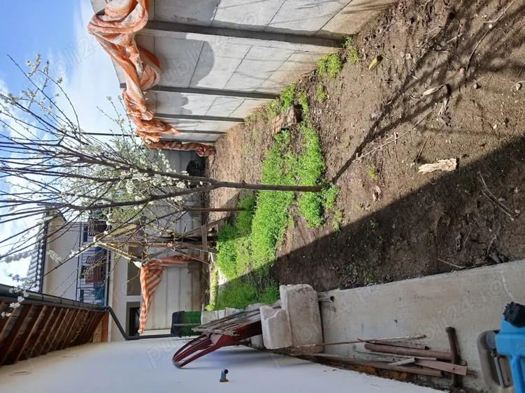 Casă cu 3 camere cu Teren 400 Mp în Domnești