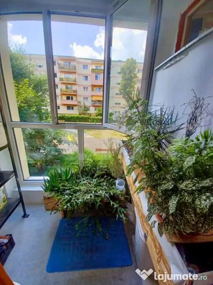 Garsonieră decomandată în Grigorescu