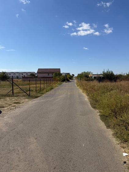 Teren Construcții intravilan de 1495 mp, în Central
