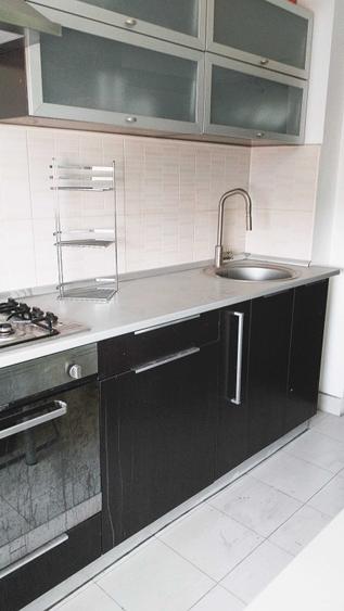 Apartament cu 2 camere semidecomandat în Colentina