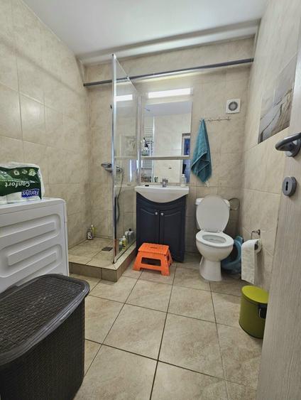 Apartament cu 2 camere semidecomandat în Barieră