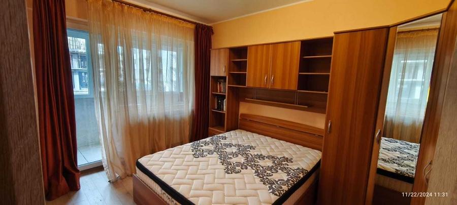 Apartament cu 3 camere semidecomandat în Tomis Plus