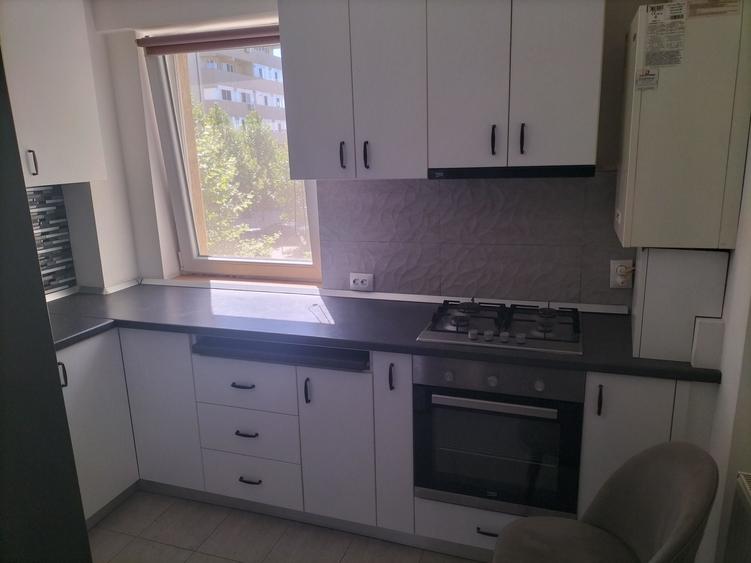 Apartament cu 2 camere decomandat în Valea Mare