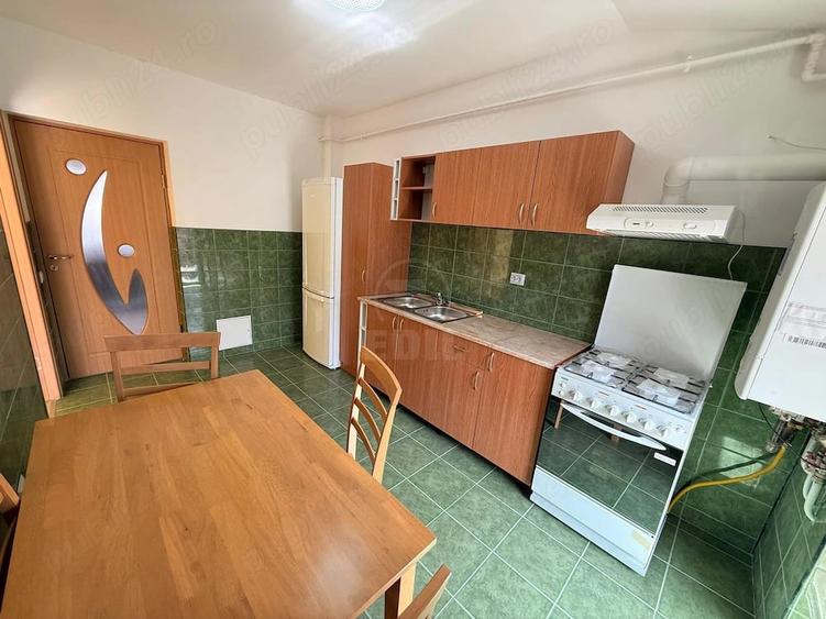 Apartament cu 2 camere decomandat în Florești