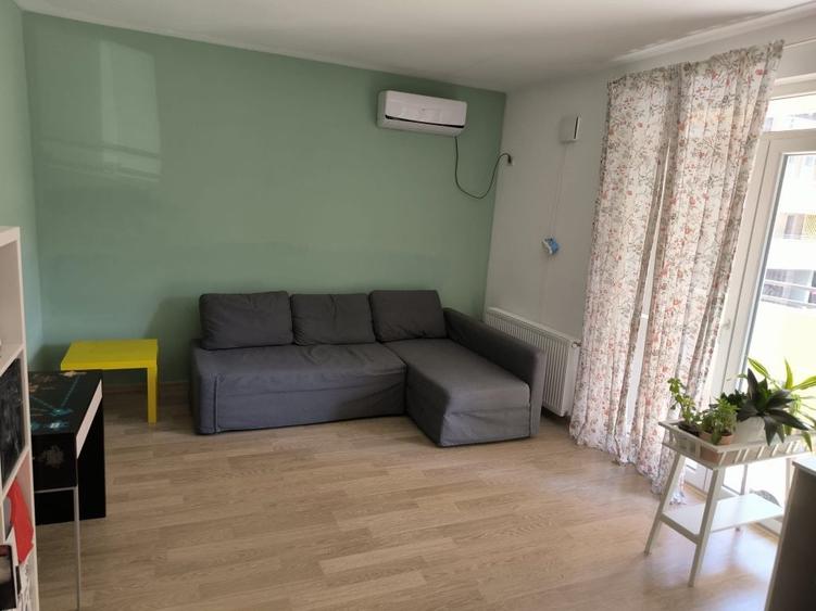 Apartament cu 2 camere decomandat în Runcu