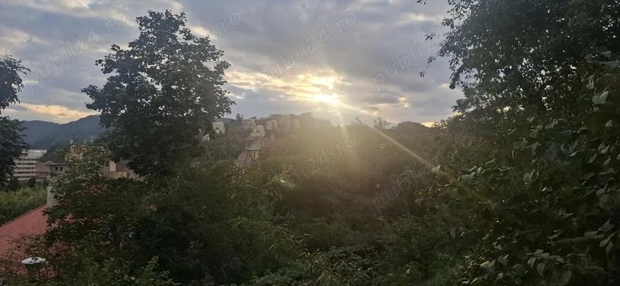 Apartament cu 3 camere decomandat în Cetatea