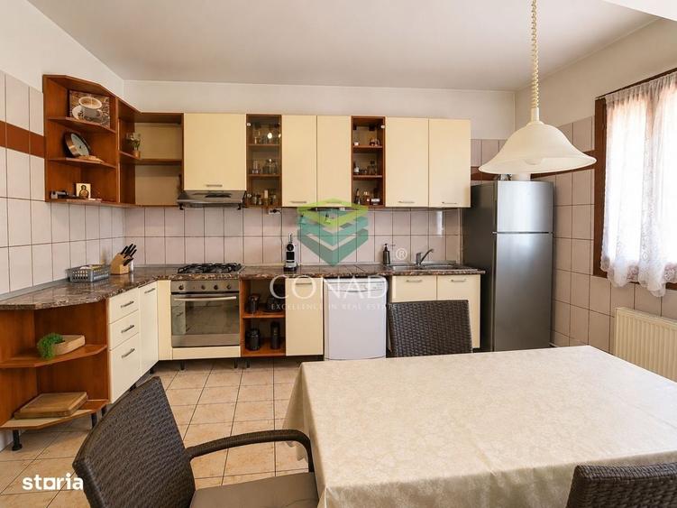 Casă cu 4 camere în Central
