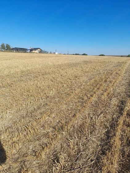 Teren de 1250 mp, în Cândeasca