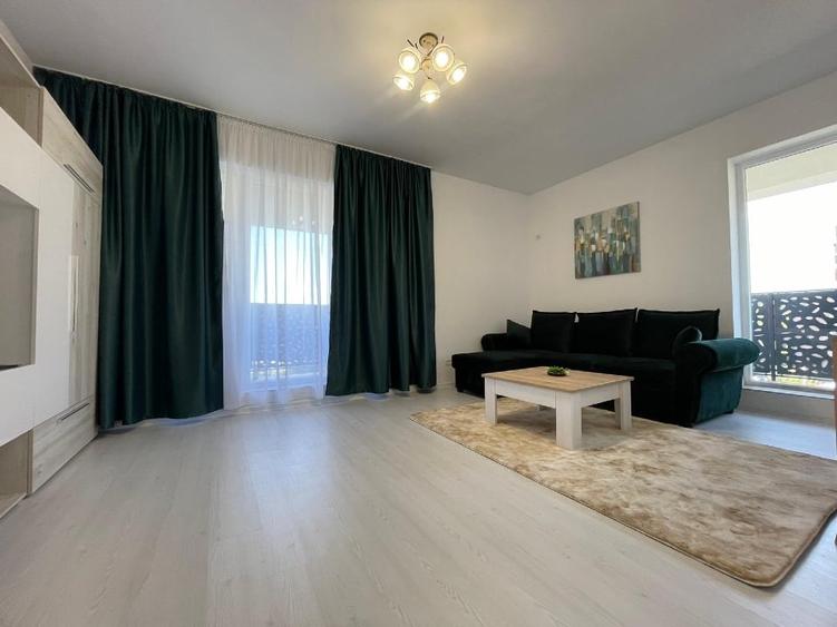 Apartament cu 2 camere decomandat, mobilat în Titan