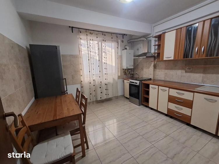 AP. 2 CAMERE - APARATORII PATRIEI, CENTRALA, BUCATARIE INCHISA, METROU - 8
