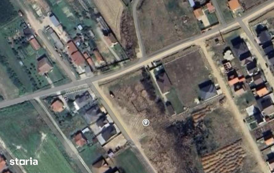 Teren de 812 mp, în Rontău