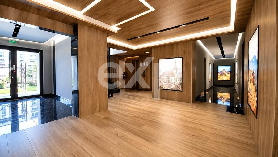 Apartament cu 2 camere decomandat în Tractorul
