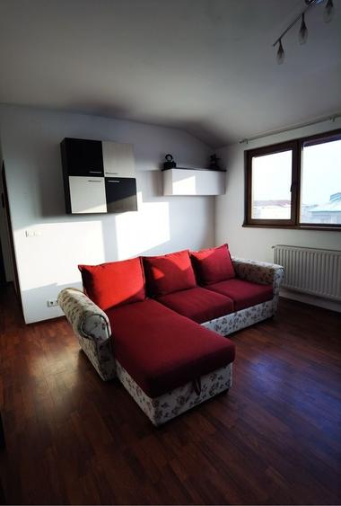 Apartament cu 2 camere nedecomandat în Girocului