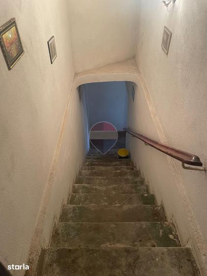 Casă cu 3 camere cu Teren 140 Mp în Central