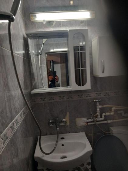 Garsonieră decomandată în Central