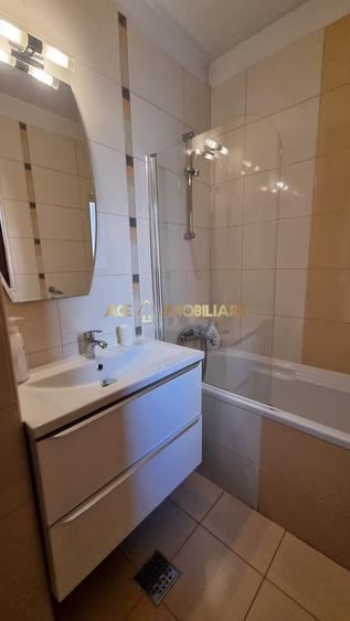 Apartament cu 2 camere decomandat, mobilat în Romană