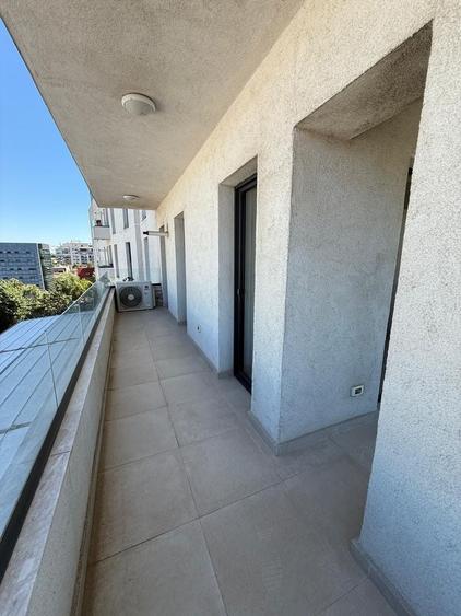 Apartament cu 4 camere, mobilat în Unirii