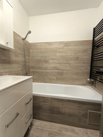 Apartament cu 3 camere decomandat în Copou