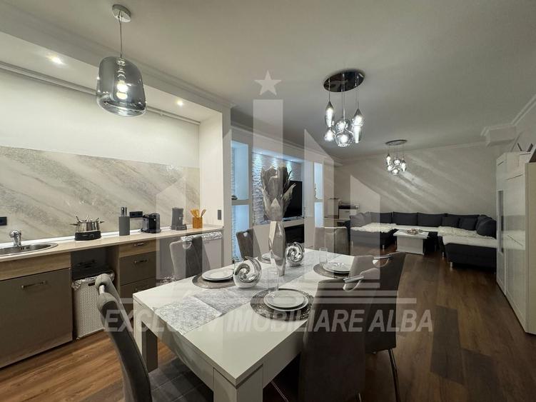 Apartament cu 3 camere semidecomandat, mobilat în Maier