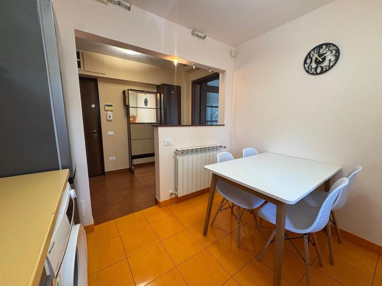 Apartament cu 3 camere, mobilat în Astra