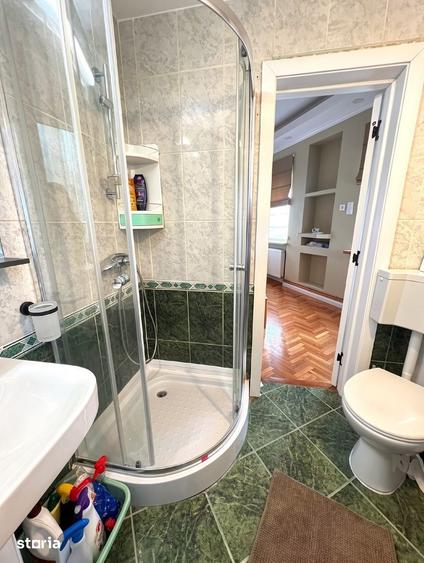 Apartament cu 2 camere, mobilat în Romană