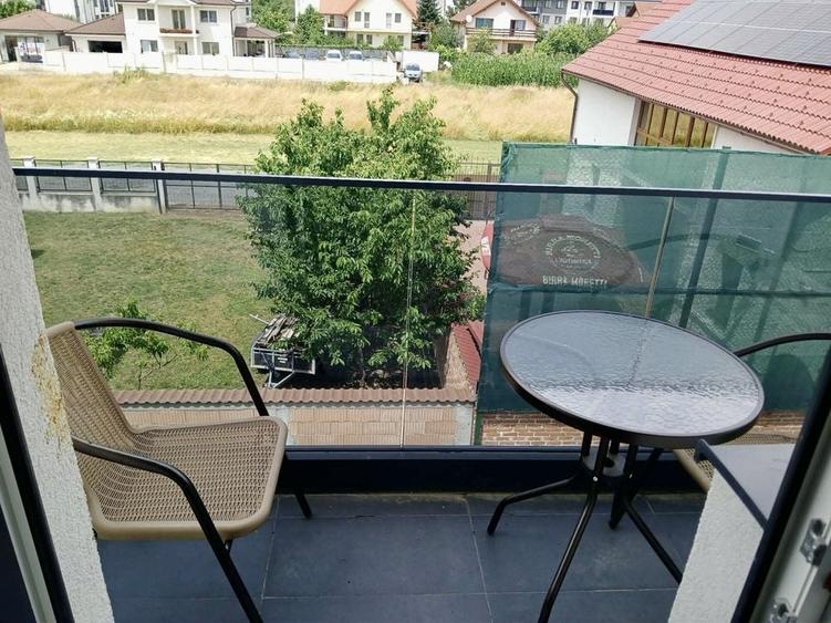 Apartament cu 3 camere decomandat în Șelimbăr