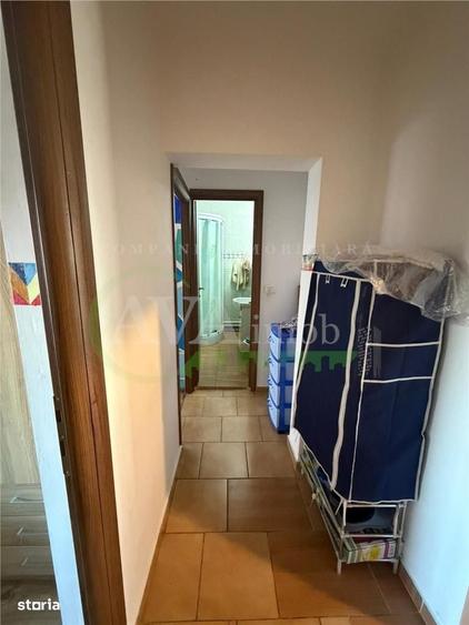 Apartament cu 3 camere decomandat în Mioriței