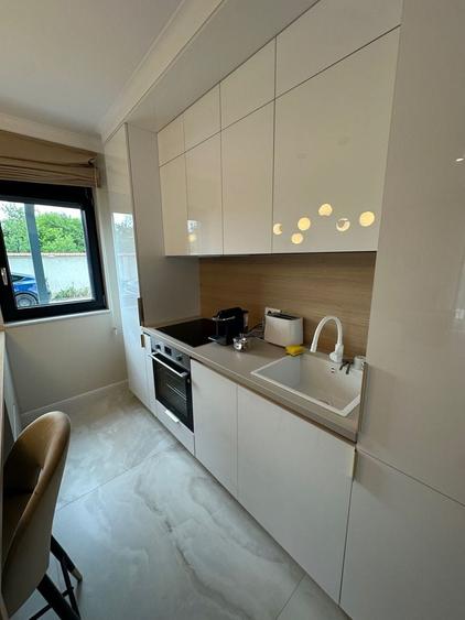 Apartament cu 2 camere decomandat în Lipovei