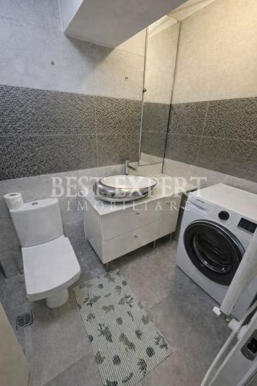Apartament cu 3 camere decomandat în Unirii